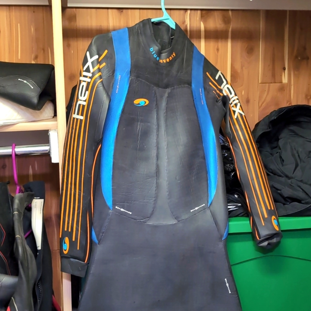 Blue seventy helix wetsuit MT
